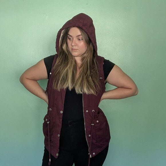 YMI Faux Fur Lined Winter Vest - Picture 2 of 4